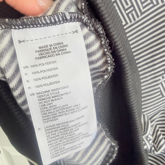 Rare Adidas size M 60th Anniversary 2009 Black & White Track Jacket. So cool. - Picture 8 of 10